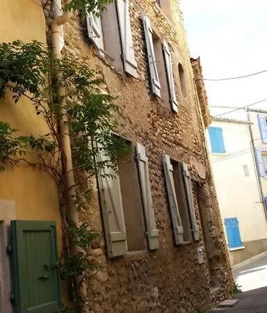 Vakantiehuis Charmante Maison De Village Avec Terrasse *